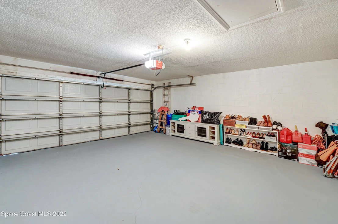 Photo of 829 Saint Michel Drive