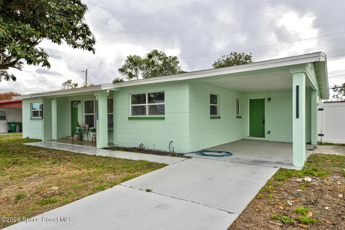 Photo of 1029 Illinois Road