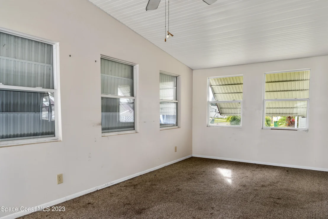 Photo of 549 Marnie Circle