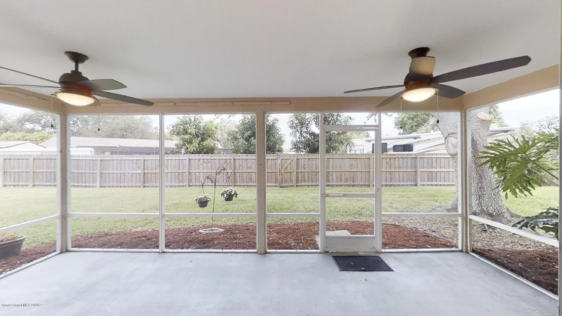 Photo of 1670 Rustic Way