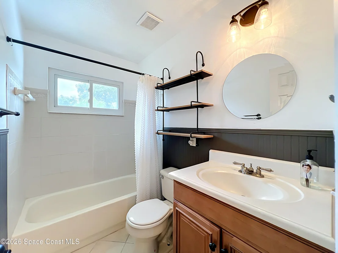 Photo of 645 Orange Court
