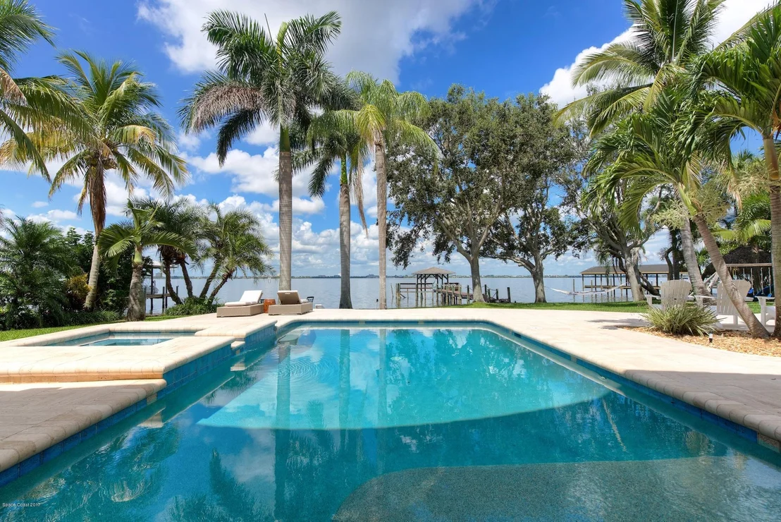 Photo of 1745 Shore View Drive