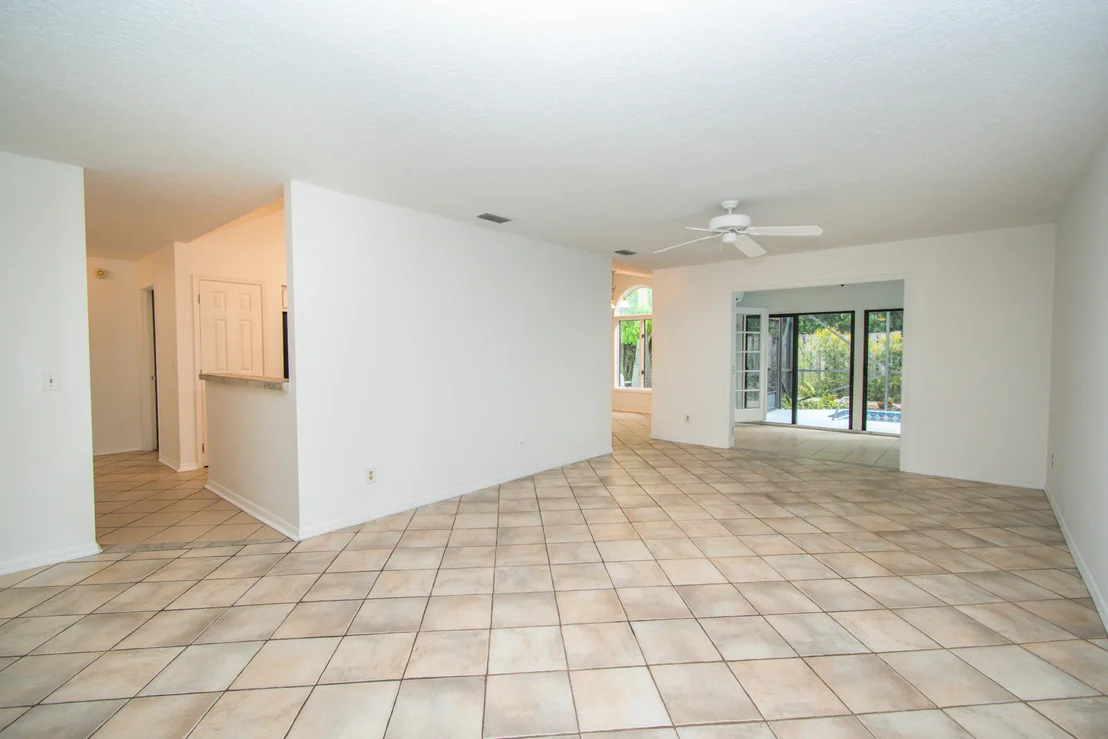Photo of 270 Nikomas Way