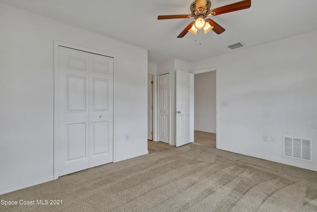 Photo of 1290 Corbett Lane