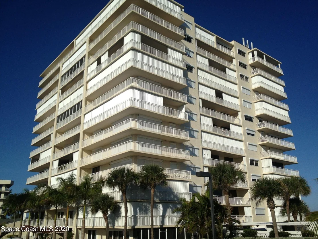 Photo of Unit 708 at 877 N Highway A1a