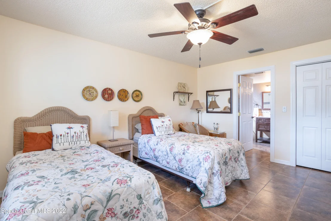 Photo of 6041 Sunflower Drive