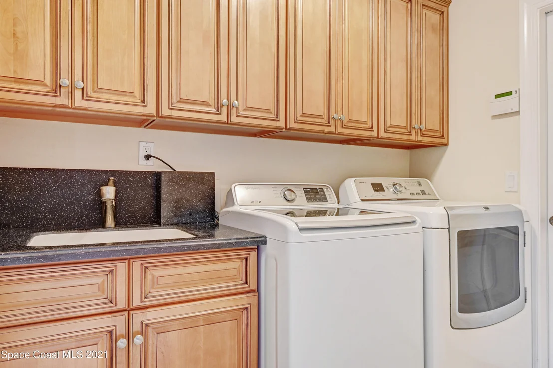 Photo of 1017 Pelican Lane
