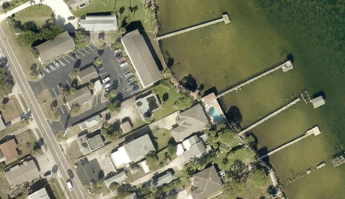 Photo of 2201 Pineapple Avenue