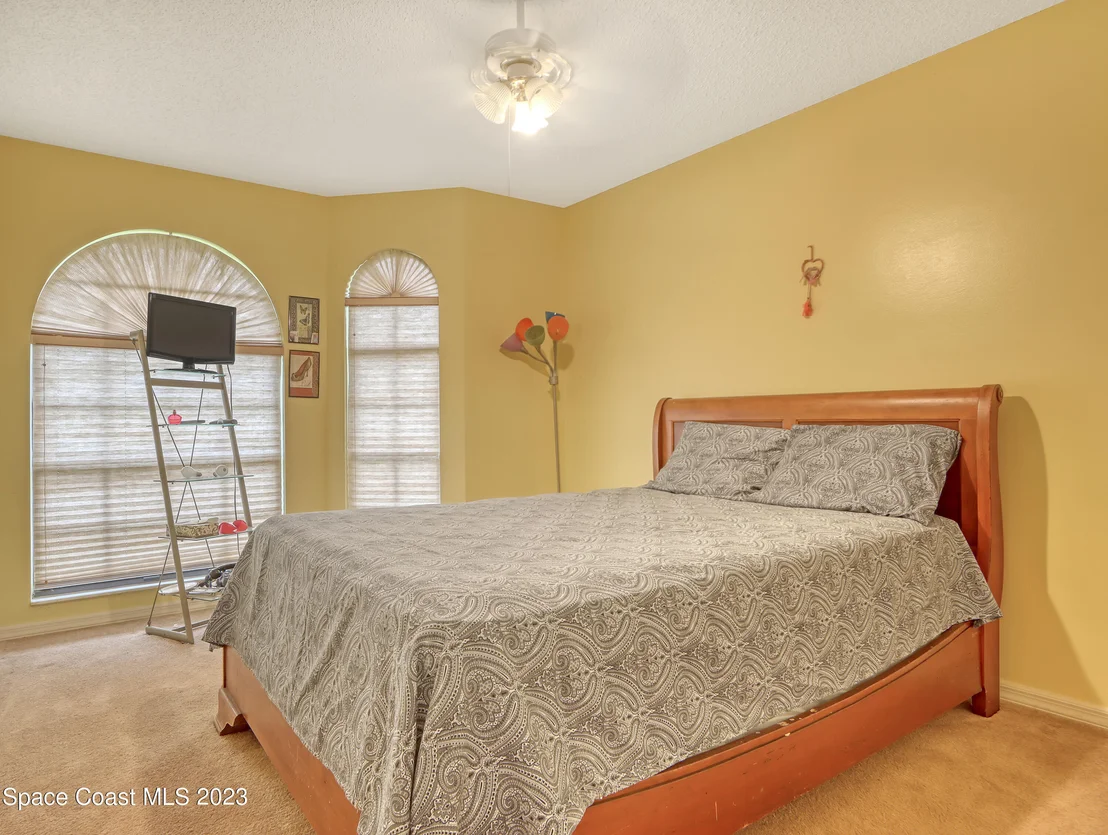Photo of 958 Lyons Circle NW