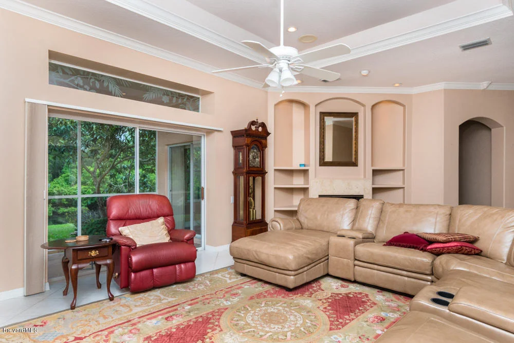 Photo of 985 Palm Brook Drive