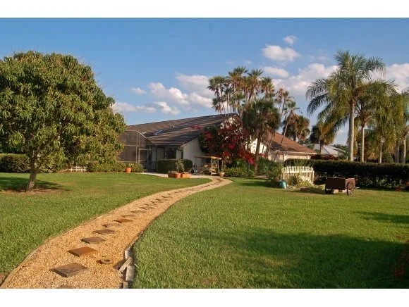 Photo of 285 Utopia
