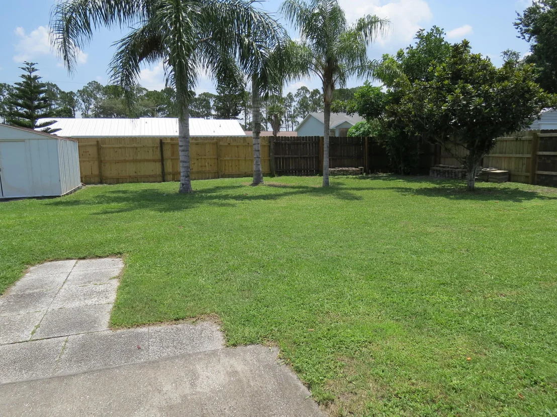 Photo of 6599 Dixie Avenue