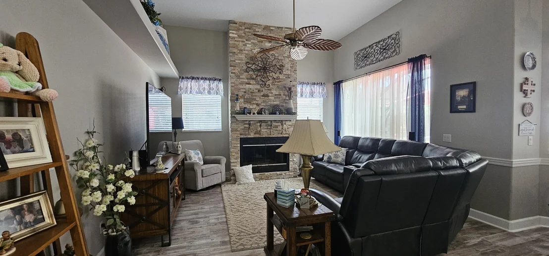 Photo of 2566 Christopher Drive