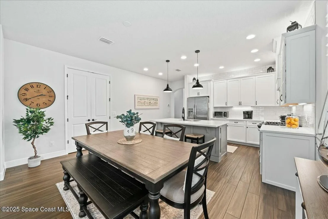Photo of 3040 Casterton Drive