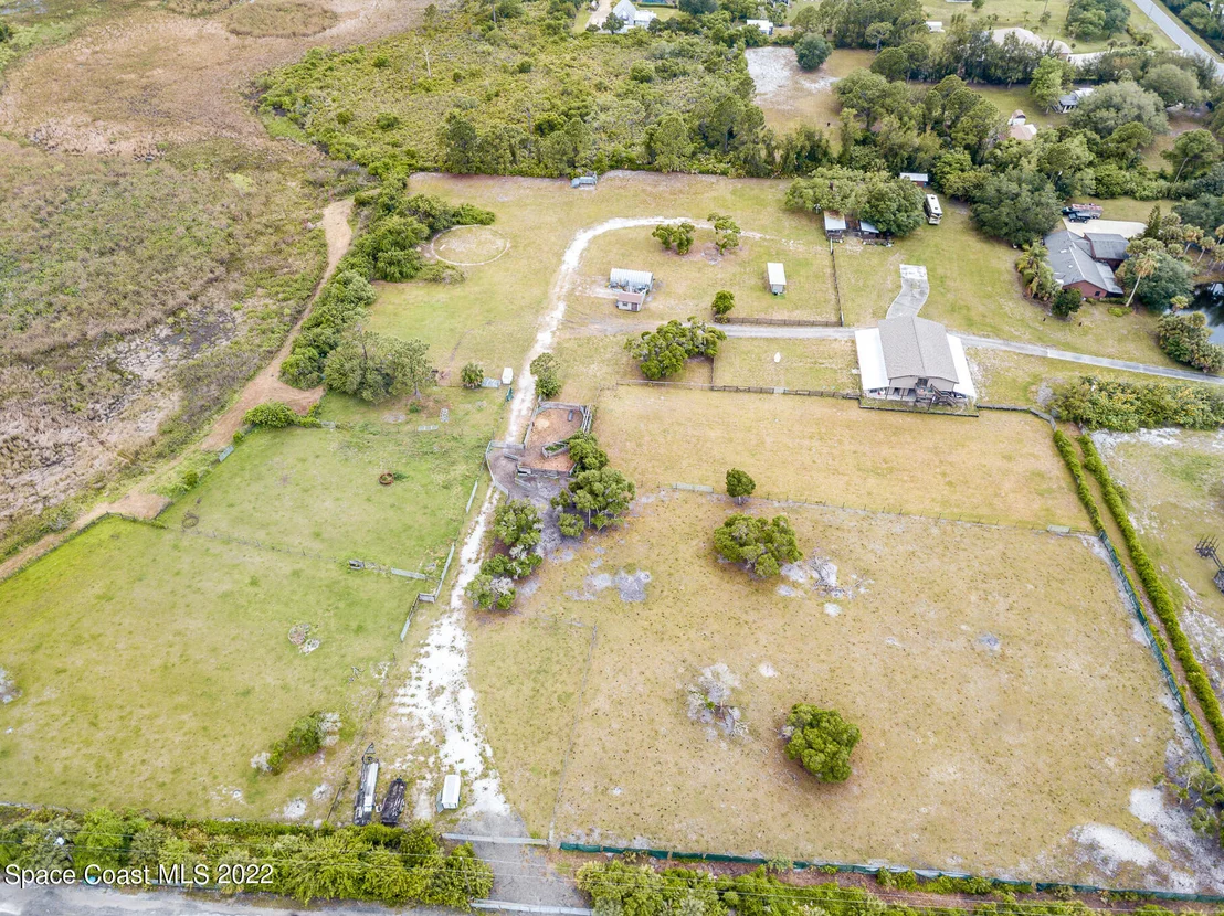 Photo of 515 Grant Road