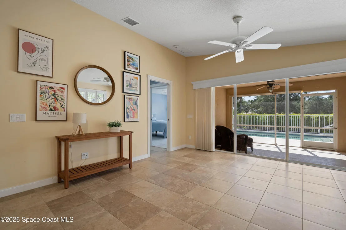 Photo of 3405 Hyperion Way SE