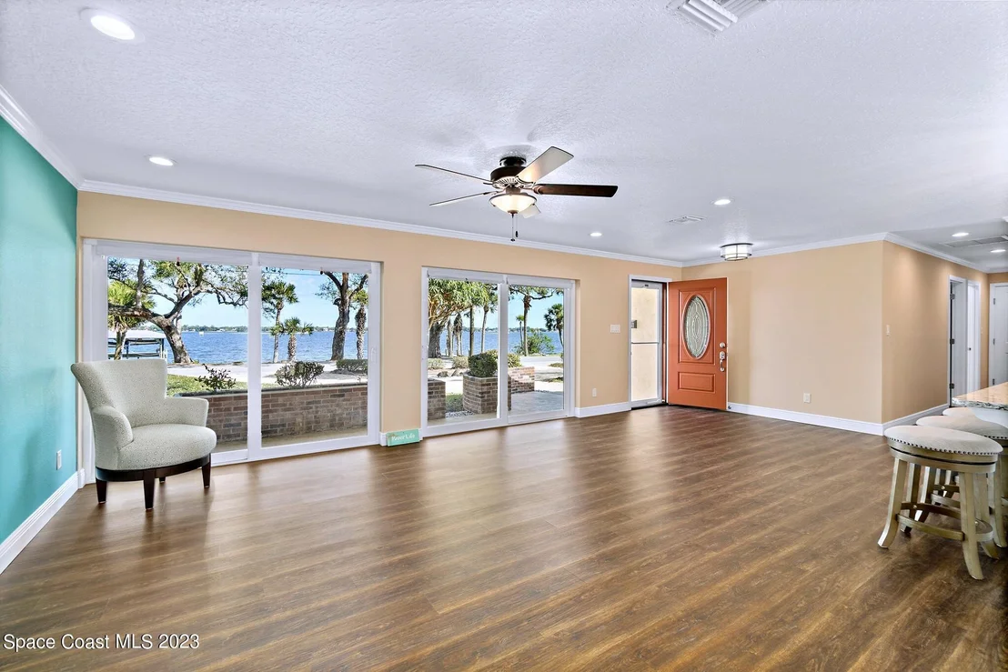 Photo of 535 Rockledge Drive