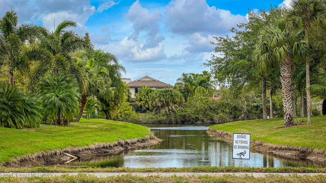 Photo of 1435 Tradewinds Way