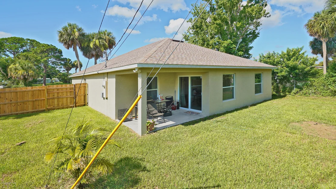 Photo of 1054 Barclay Drive