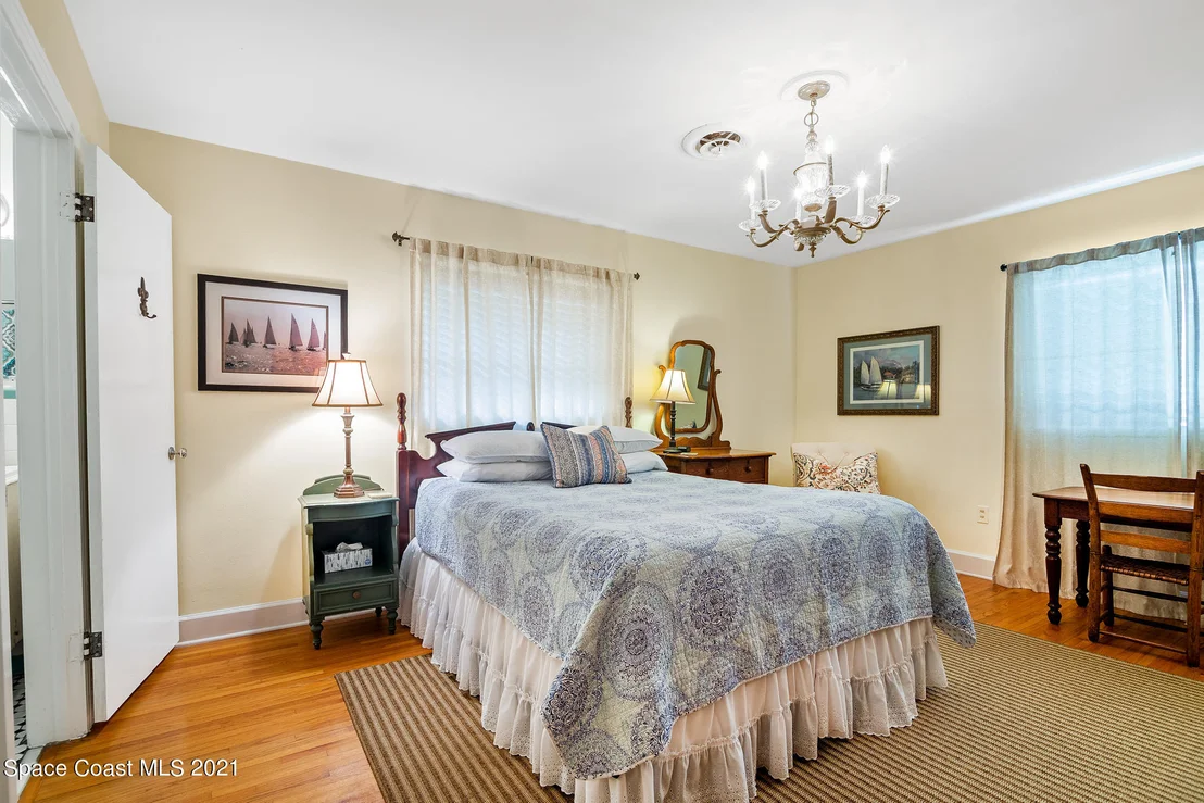 Photo of 211 Broadview Drive