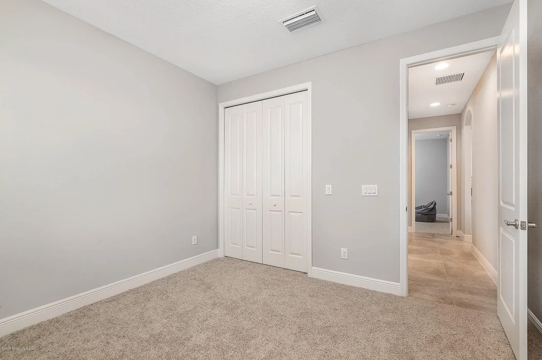Photo of 7347 Bluemink Lane