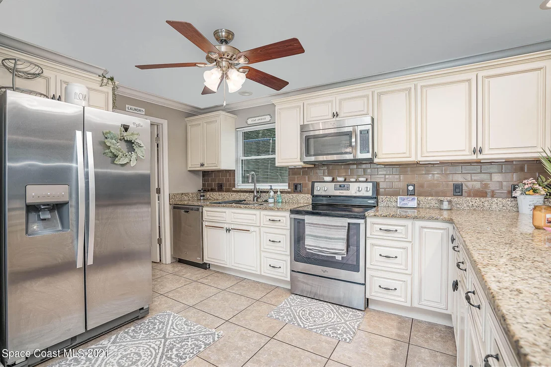 Photo of 1075 Judith Terrace