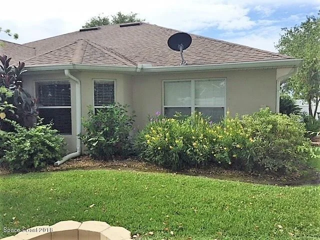 Photo of 1084 Kingfisher Way