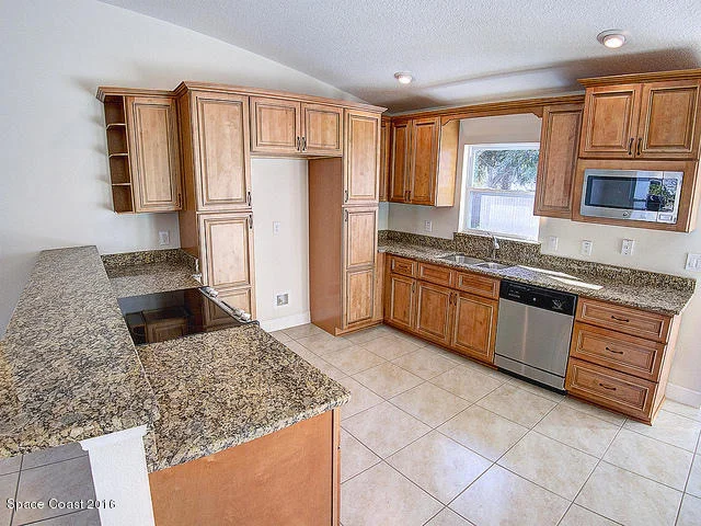 Photo of 5994 Logan Avenue
