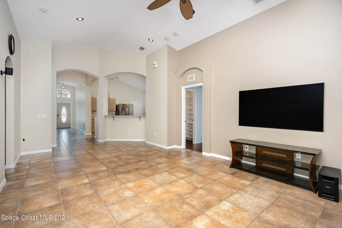 Photo of 1105 Sedgewood Circle