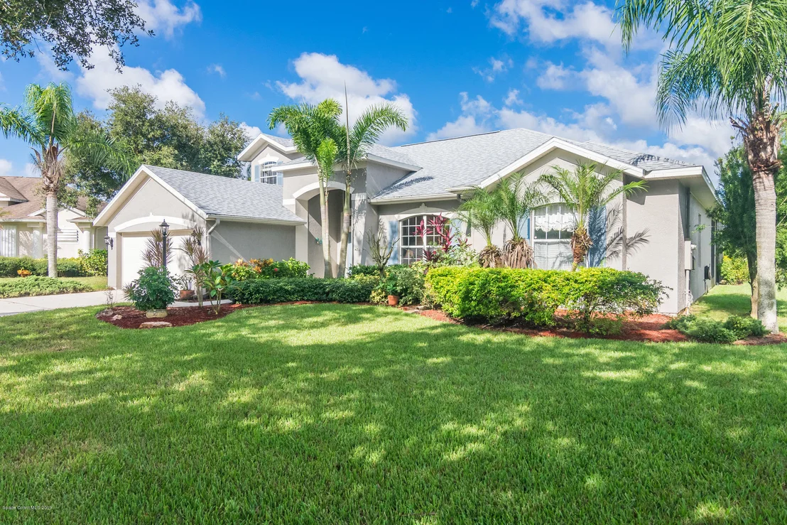 Photo of 1890 Windbrook Drive SE