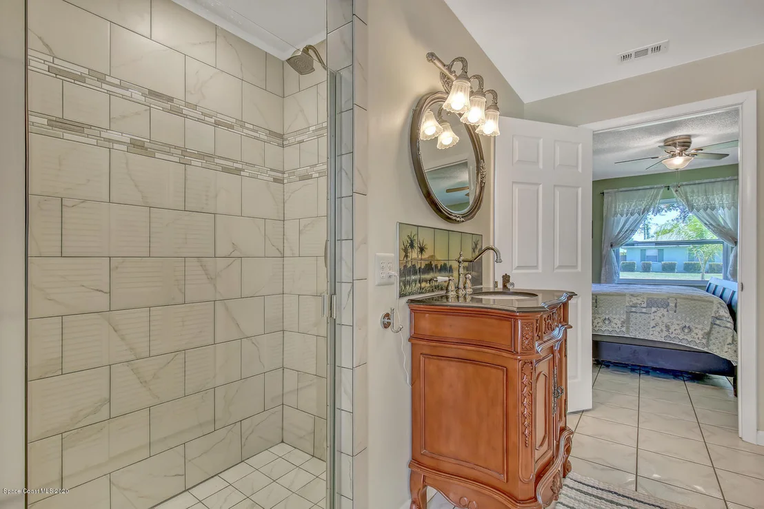 Photo of 1216 Palmdale Circle NE