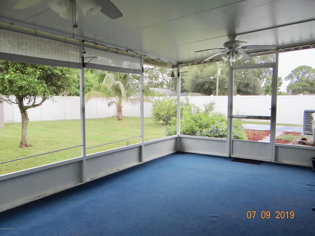Photo of 1301 Buffing Circle SE
