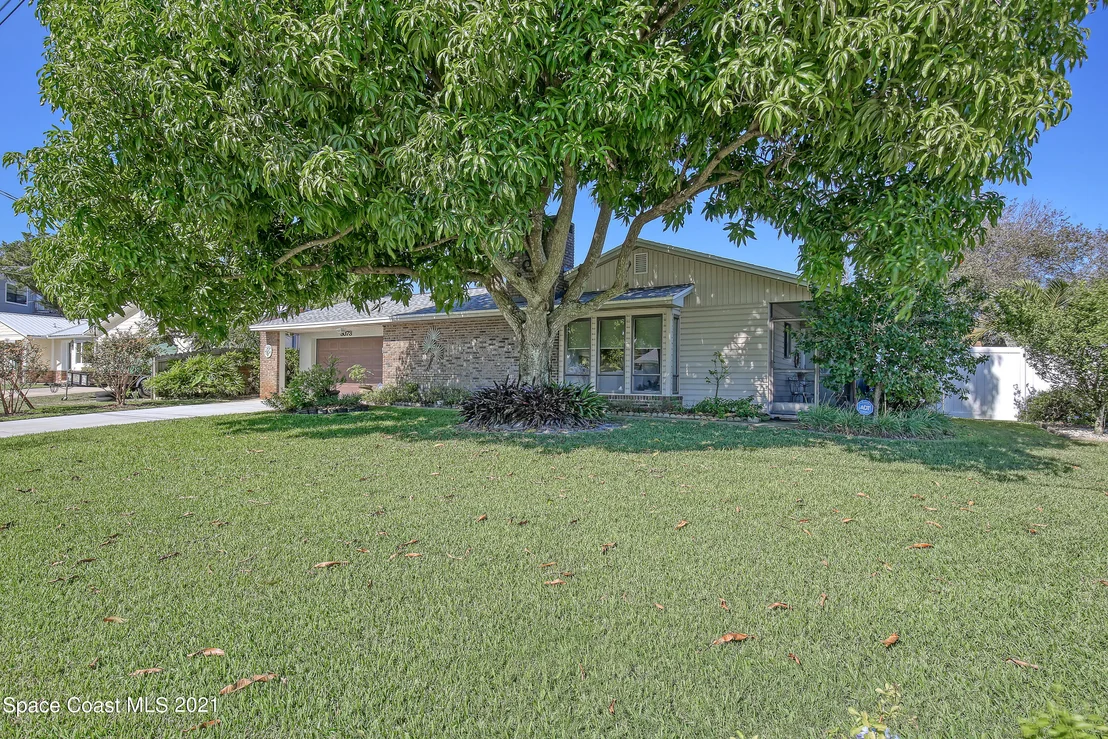 Photo of 3073 Sunset Lane