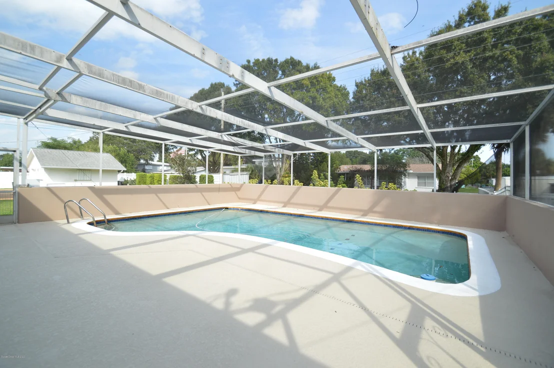 Photo of 320 Par Avenue