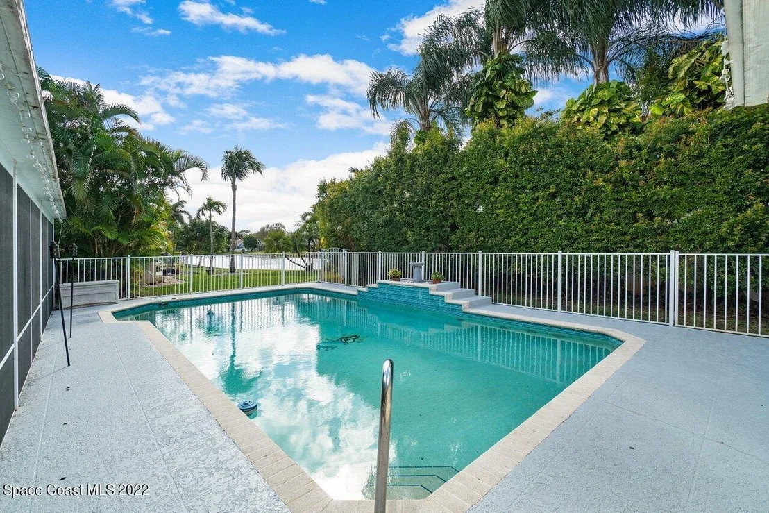 Photo of 8825 Spring Valley Drive