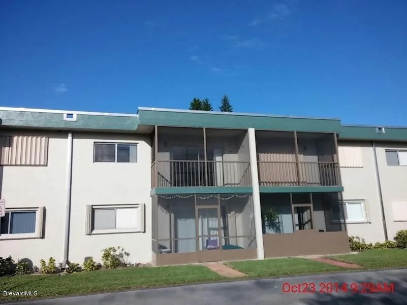 Photo of Unit 211 at 3001 Thrush Drive