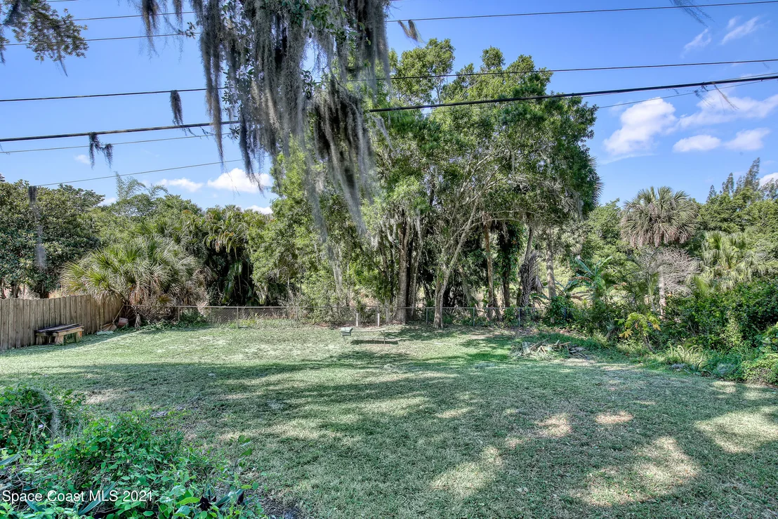 Photo of 711 Espanola Way