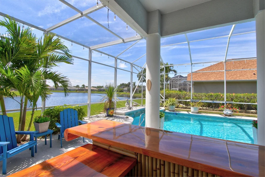 Photo of 1210 Starling Way