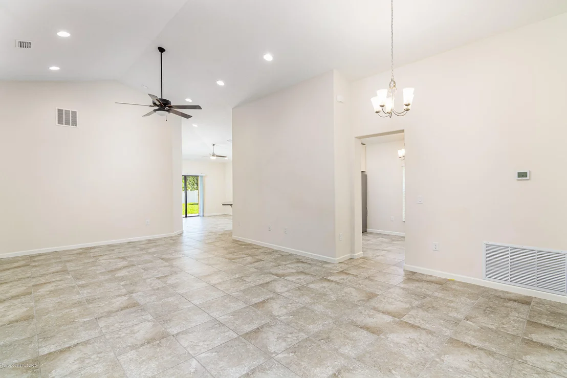 Photo of 1555 Fuji Drive