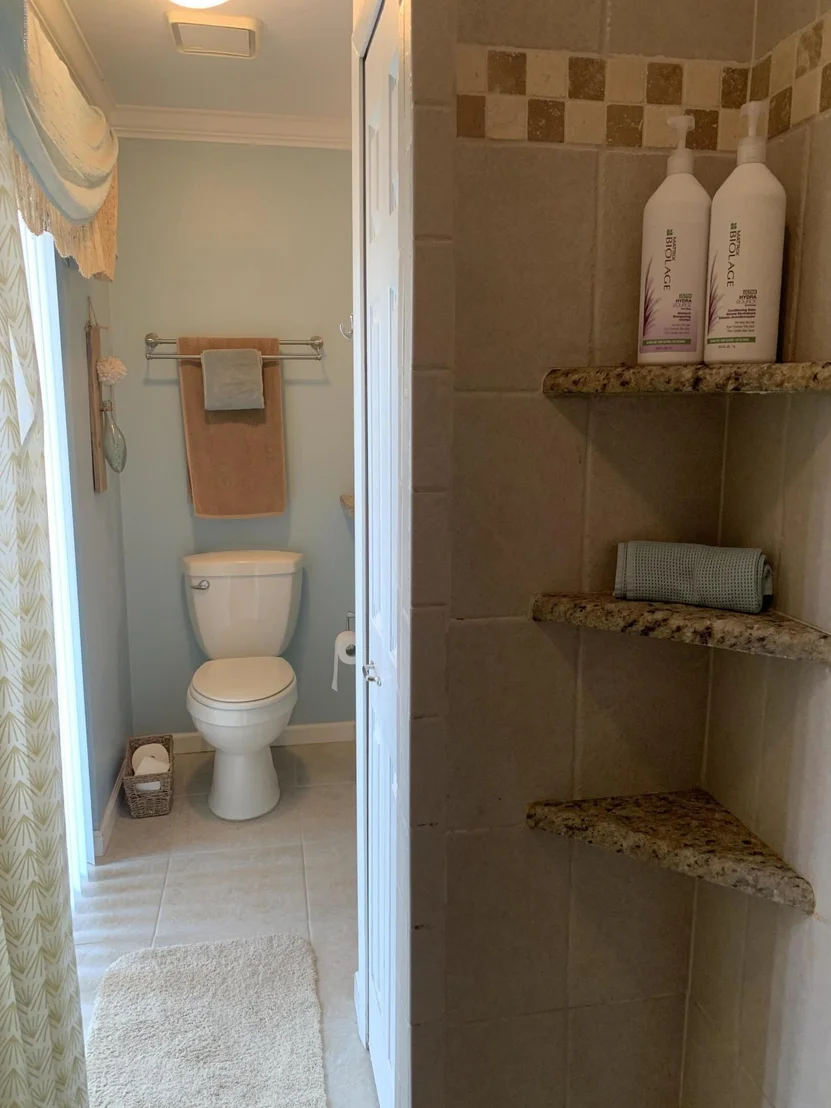 Photo of 2235 Hickory Drive