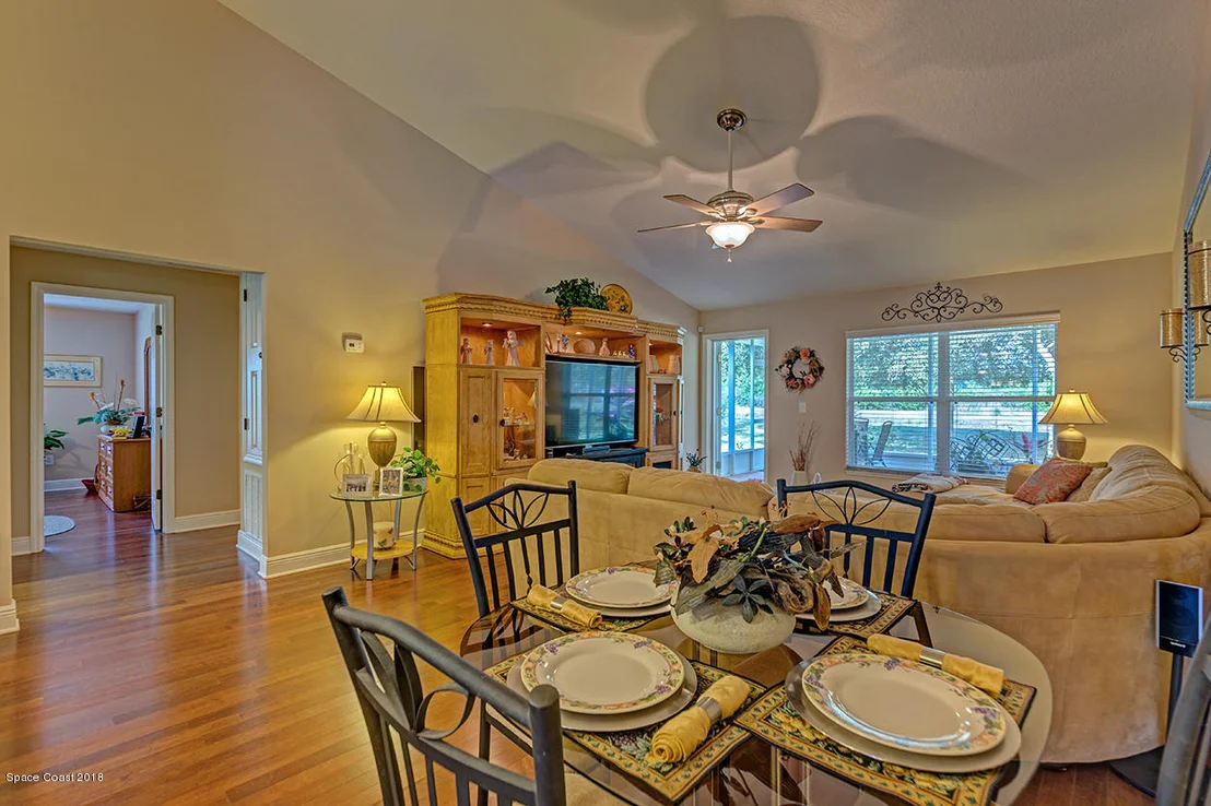 Photo of 2203 Merlin Drive