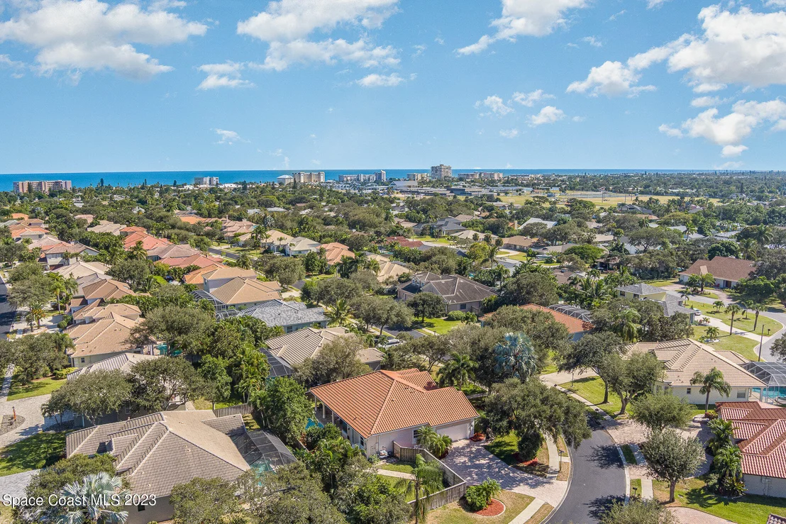 Photo of 426 Southampton Drive