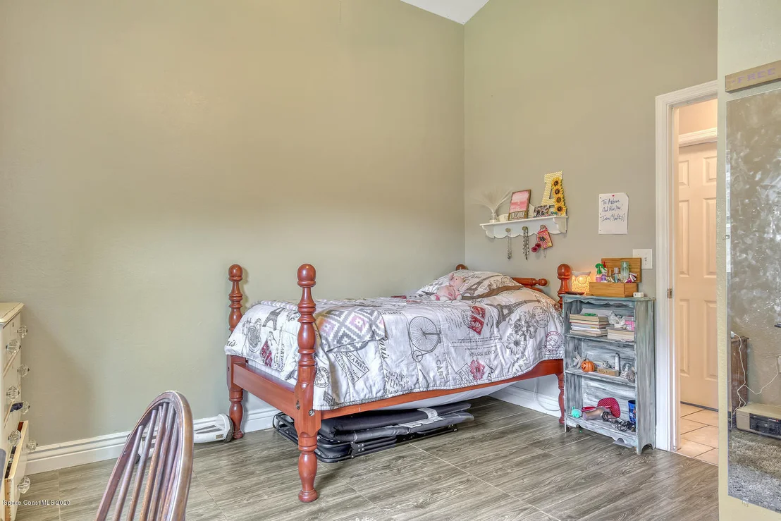 Photo of 1247 Walnut Grove Way