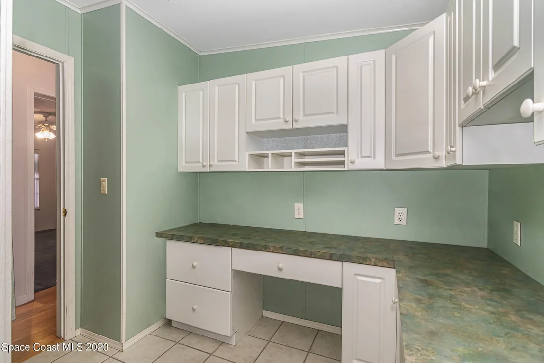 Photo of 775 Outer Drive