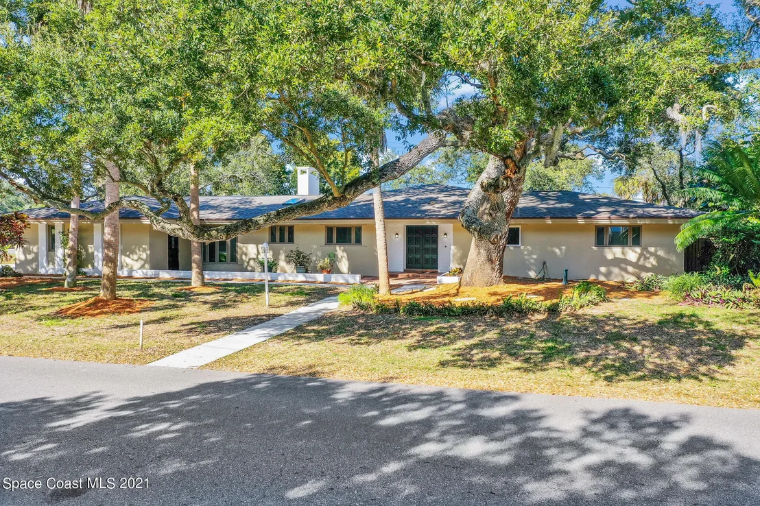 Photo of 580 Watson Drive