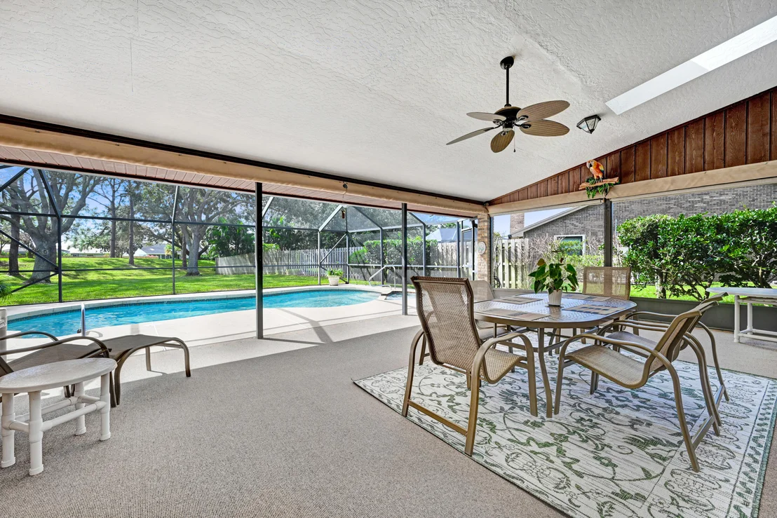 Photo of 1374 Silver Lake Drive