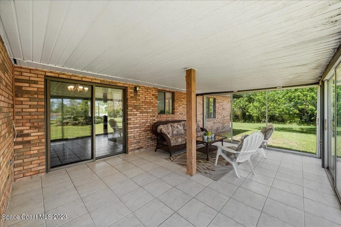 Photo of 2100 Atz Road