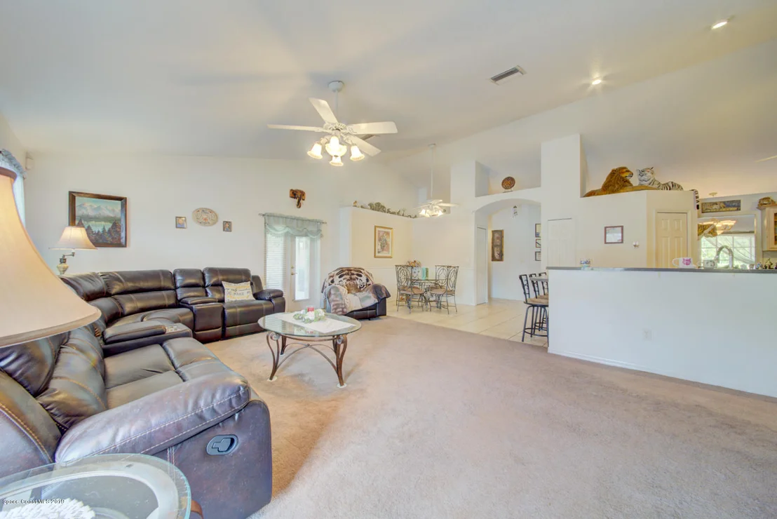 Photo of 3465 Maebert Road