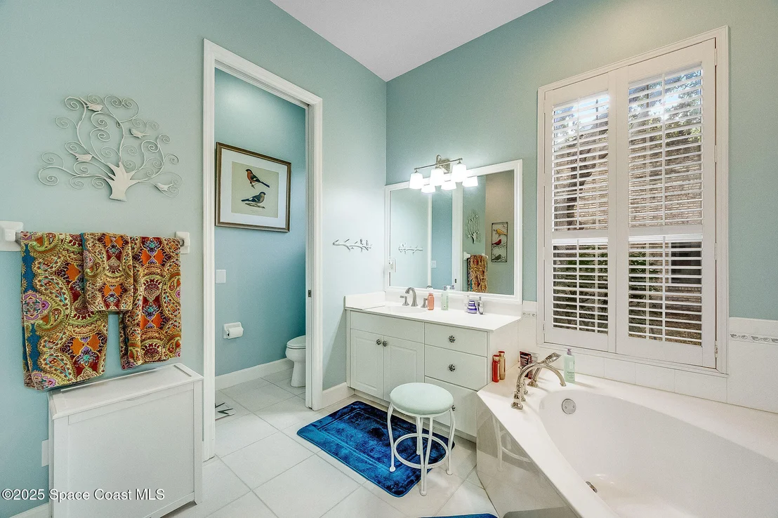 Photo of 4741 Canard Road