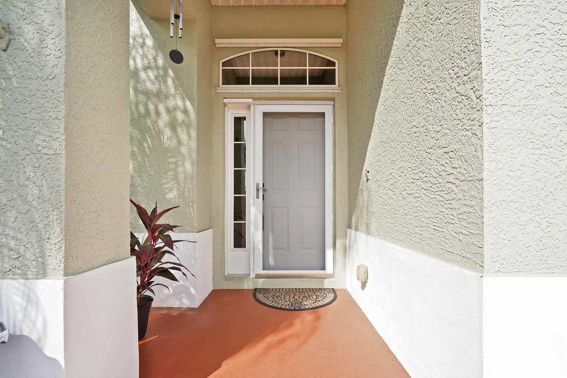 Photo of 4620 Portage